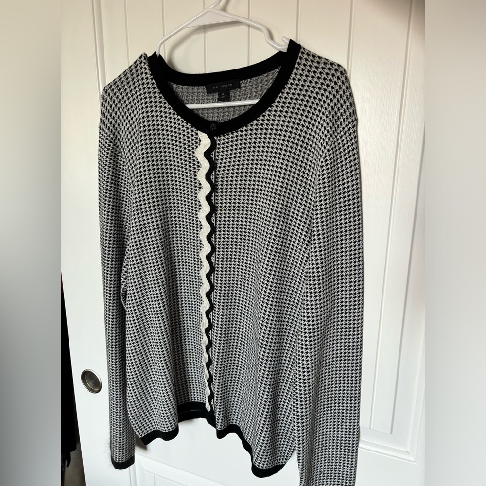 Ann Taylor cardigan